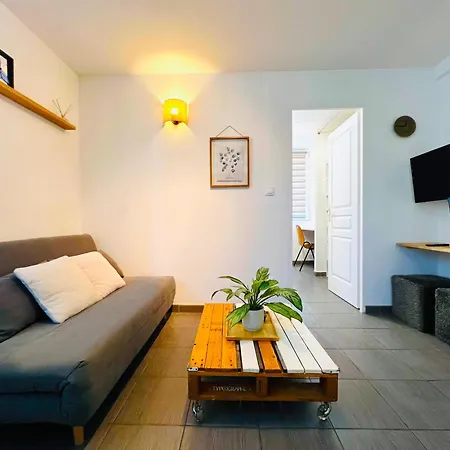 Apartment Les Trois Renards-tassin Tassin-la-Demi-Lune